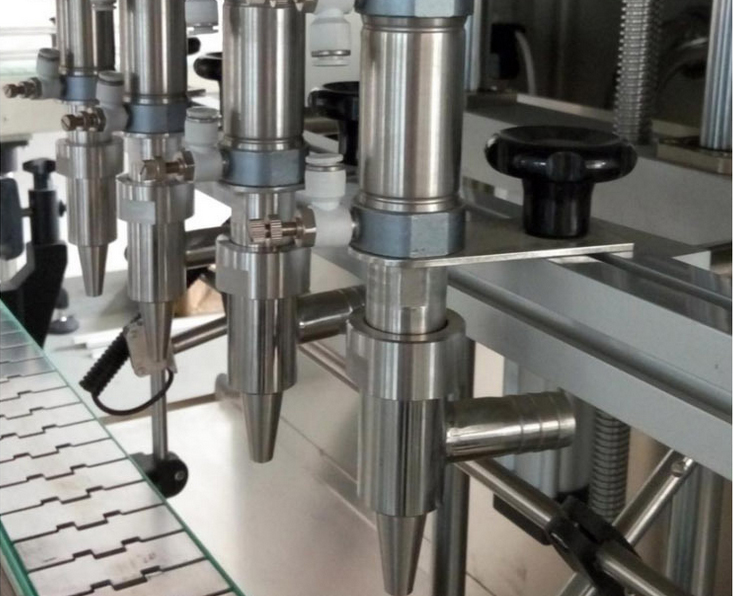 ʳ���͹��b���a�������D